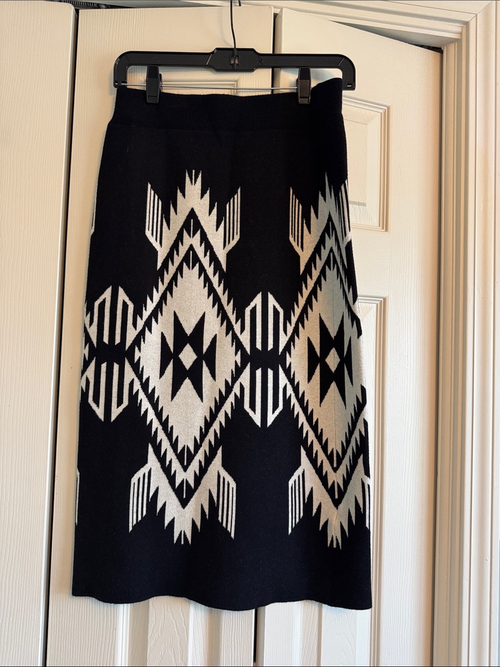 Ariat Black & Cream Aztec Midi Skirt